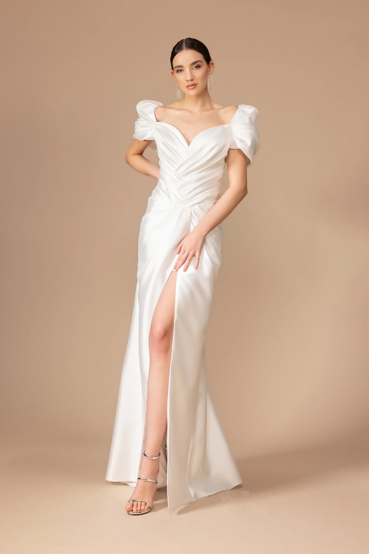 Yaka İşleme Detaylı Yırtmaçlı Uzun 7122