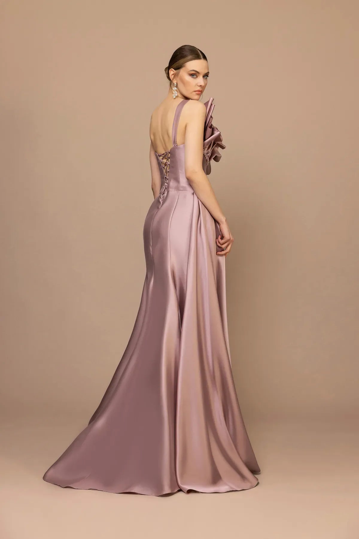 Fırfır Detaylı Yırtmaçlı Uzun Abiye 7147 - Kenzel