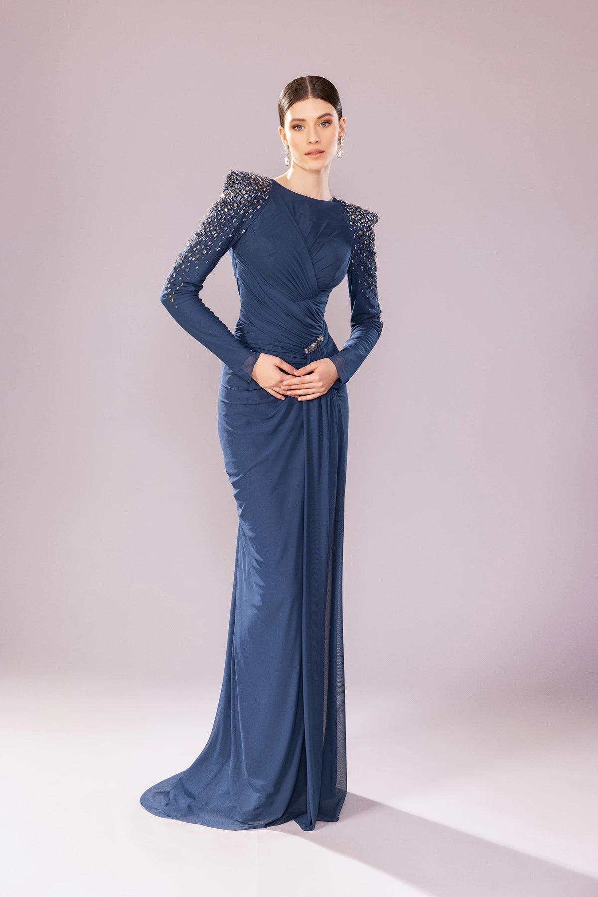 7201 - Taş İşlemeli Uzun Kollu Tesettür Elbise