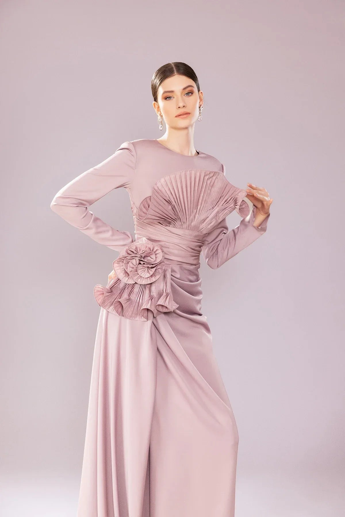 7203-Uzun Kollu Drapeli Tesettür Uzun Elbise - Kenzel