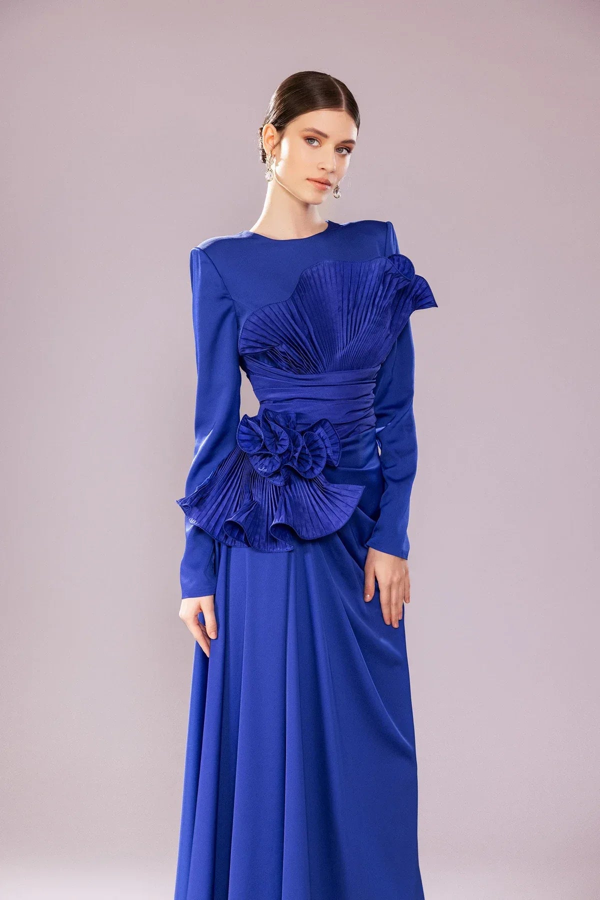 7203-Uzun Kollu Drapeli Tesettür Uzun Elbise - Kenzel