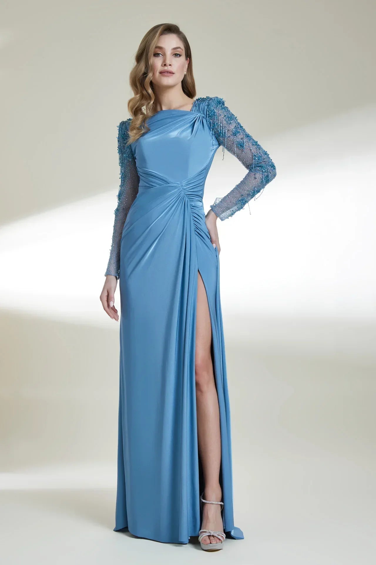 İşleme Transparan Kol Sırt Dekolteli Yırtmaçlı Uzun Elbise 9002 - Kenzel