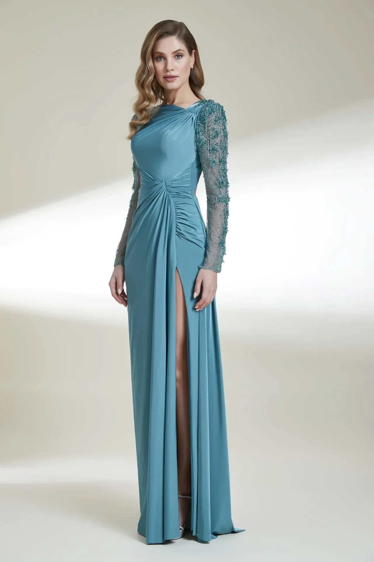 İşleme Transparan Kol Sırt Dekolteli Yırtmaçlı Uzun Elbise 9002 - Kenzel