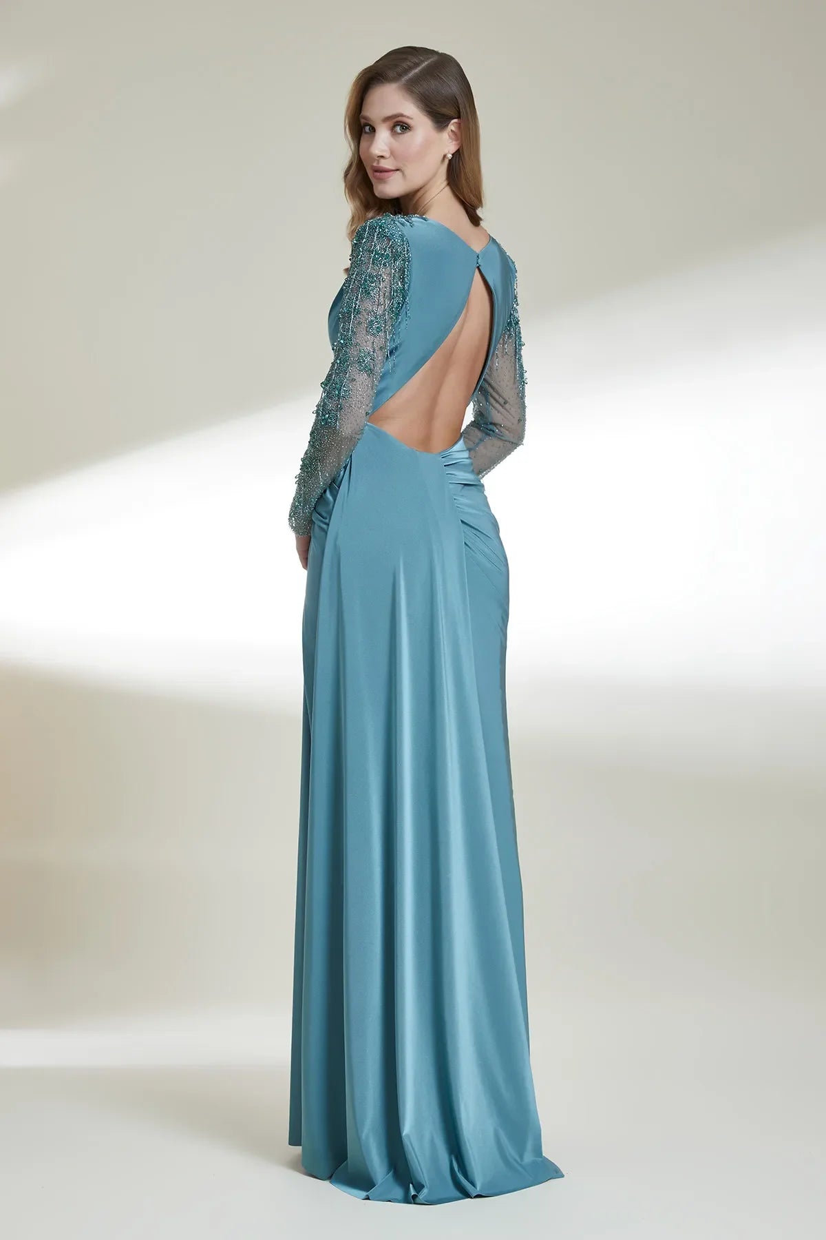 İşleme Transparan Kol Sırt Dekolteli Yırtmaçlı Uzun Elbise 9002