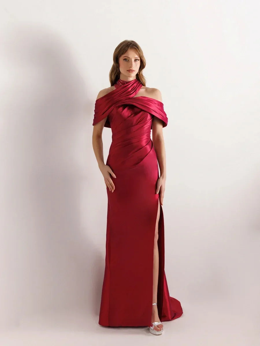 A25015-Hakim Yaka Straplez Görünümlü Drapeli Balık Abiye Elbise - Kenzel