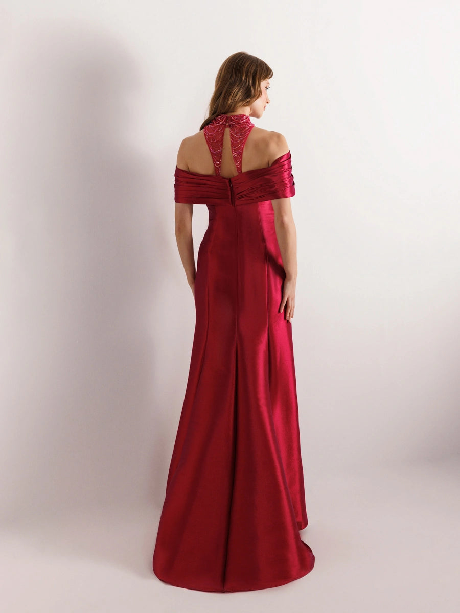 A25015-Hakim Yaka Straplez Görünümlü Drapeli Balık Abiye Elbise