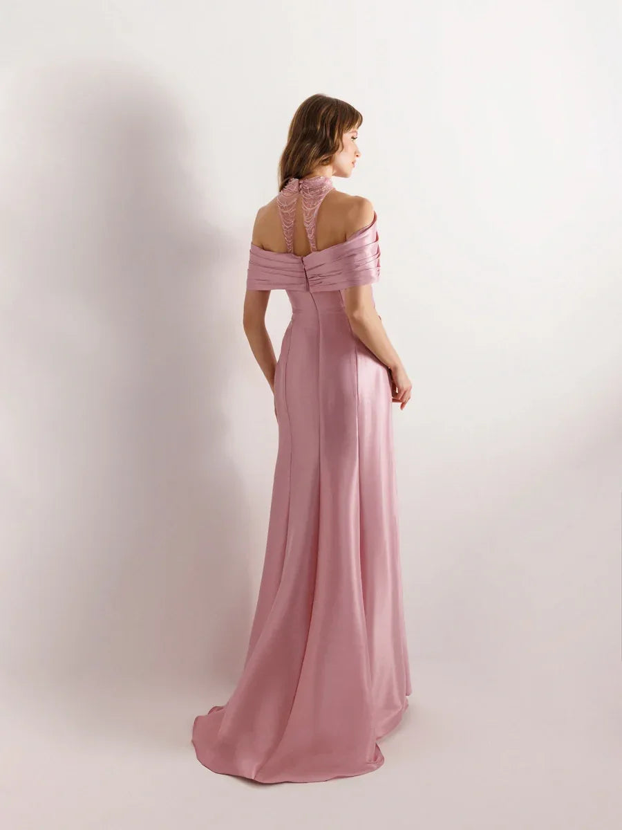 A25015-Hakim Yaka Straplez Görünümlü Drapeli Balık Abiye Elbise - Kenzel