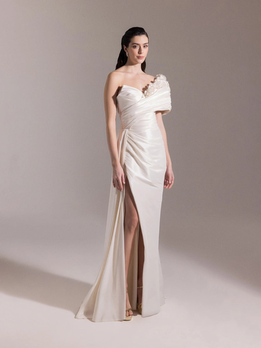 A25030-Çiçek Detaylı Yırtmaçlı Balık Abiye Elbise