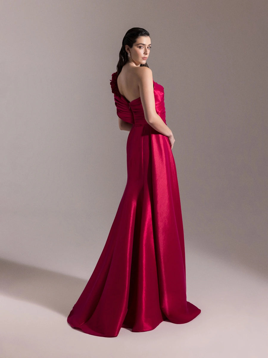 A25030-Çiçek Detaylı Yırtmaçlı Balık Abiye Elbise