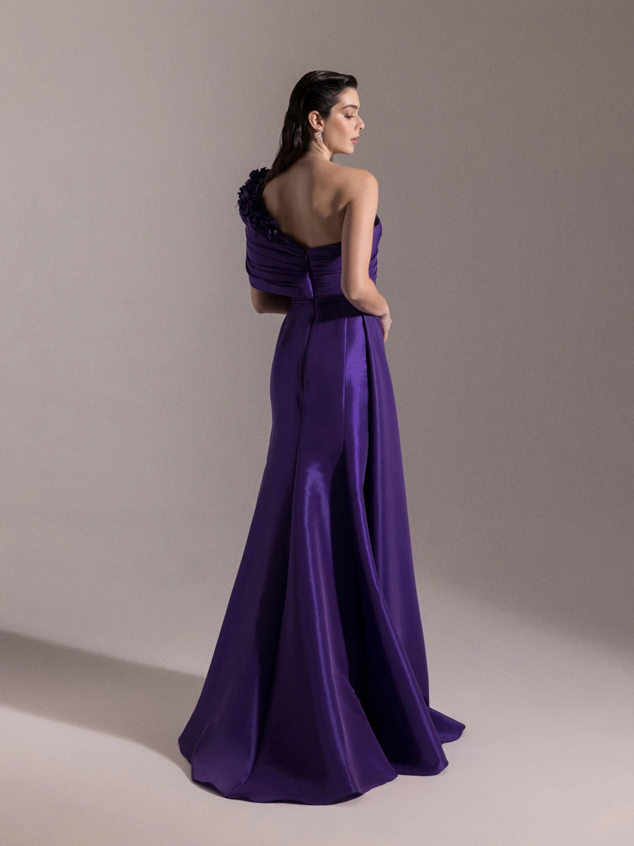 A25030-Çiçek Detaylı Yırtmaçlı Balık Abiye Elbise