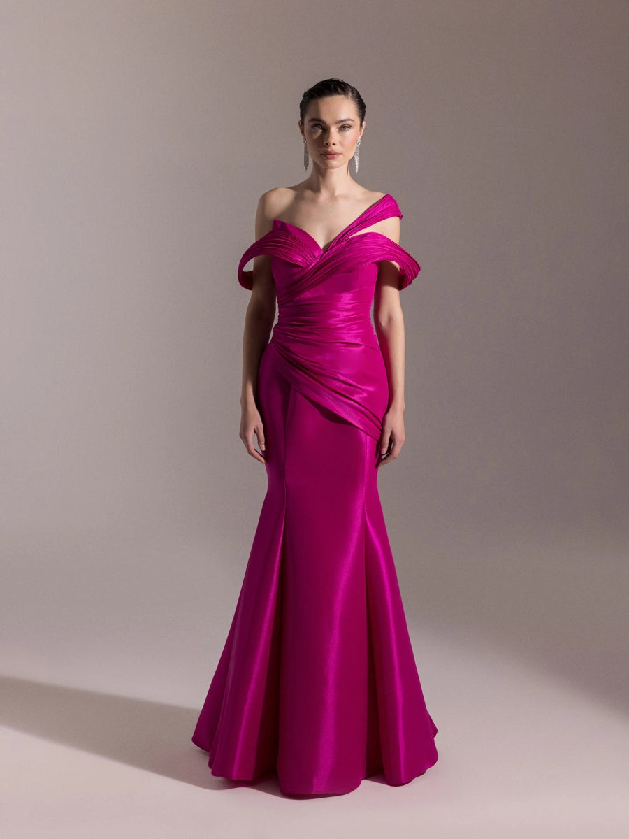 A25034-Kolları Şal Görünümlü Piliseli Balık Elbise