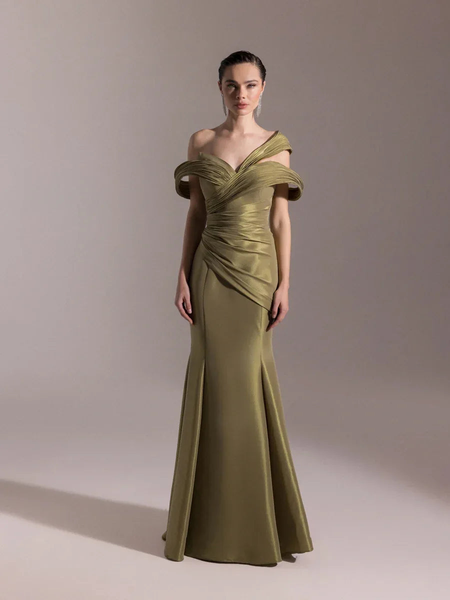 A25034-Kolları Şal Görünümlü Piliseli Balık Elbise - Kenzel