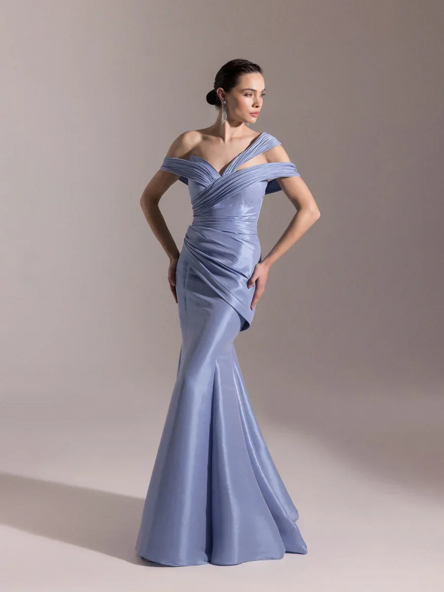 A25034-Kolları Şal Görünümlü Piliseli Balık Elbise - Kenzel