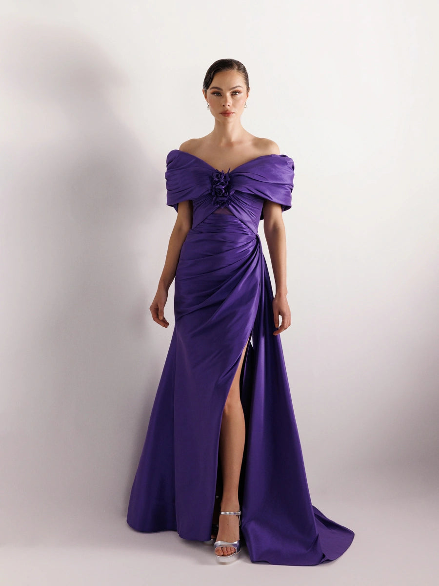 A25035-Straplez Şal Görünümlü Yırtmaçlı Balık Abiye Elbise