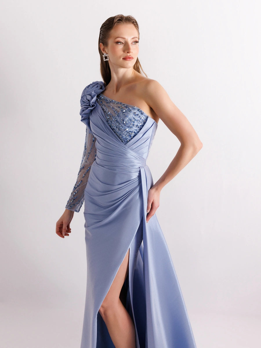 A25055-Tek Kollu Omuz Gül Detaylı Yıtmaçlı Balık Abiye Elbise