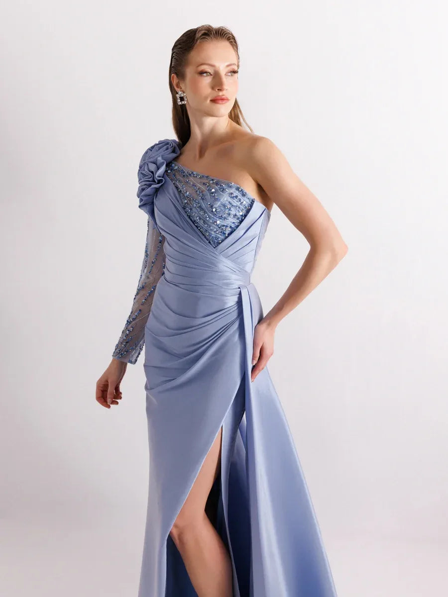 A25055-Tek Kollu Omuz Gül Detaylı Yıtmaçlı Balık Abiye Elbise - Kenzel