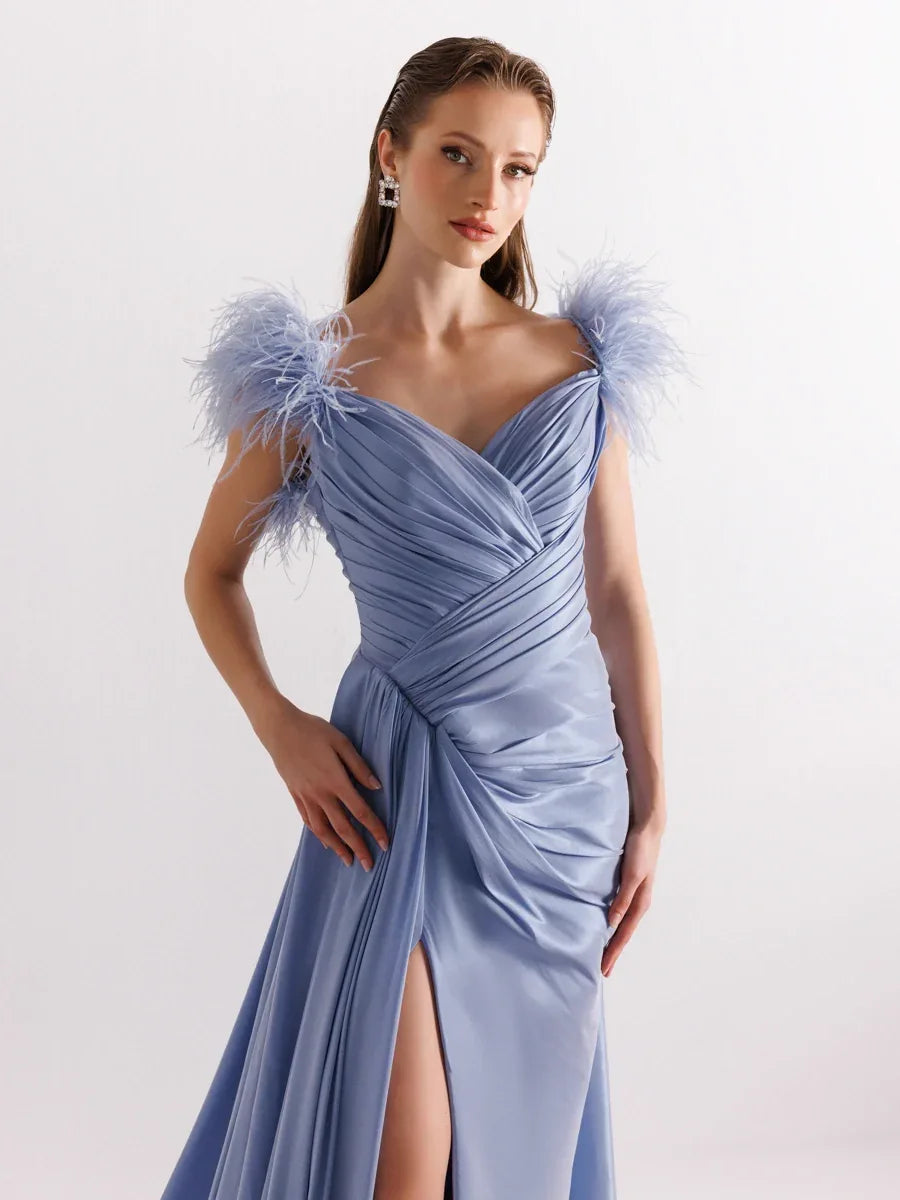 A25058-Omuzları Otrişli Yırtmaçlı Balık Abiye Elbise - Kenzel