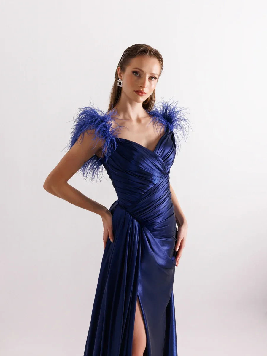 A25058-Omuzları Otrişli Yırtmaçlı Balık Abiye Elbise - Kenzel