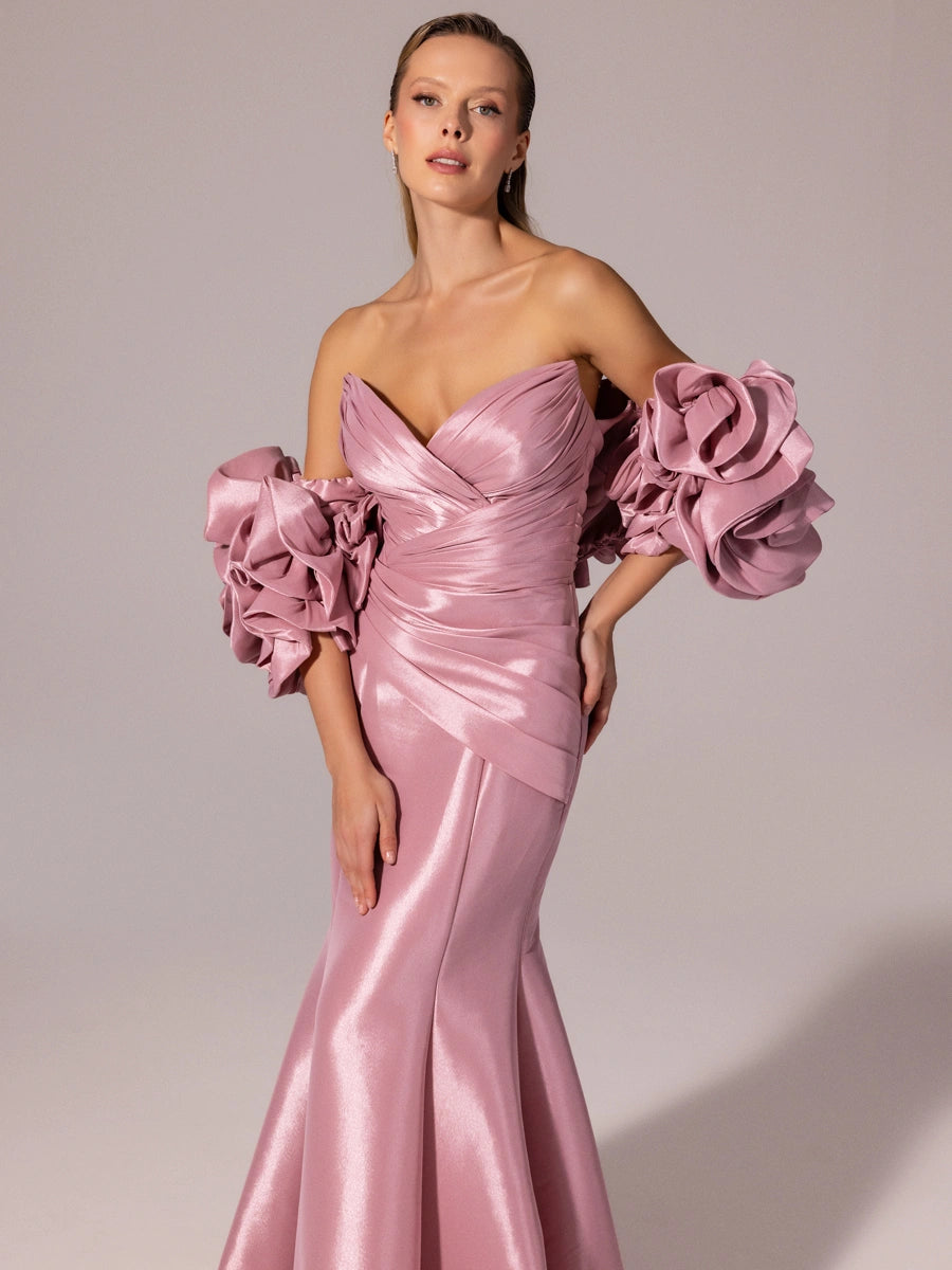 A25068-Straplez Drapeli Balon Kollu Uzun Abiye Elbise