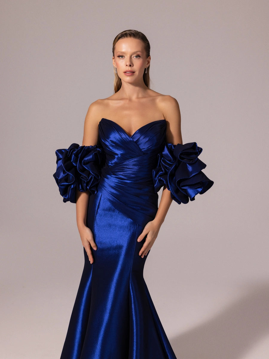 A25068-Straplez Drapeli Balon Kollu Uzun Abiye Elbise