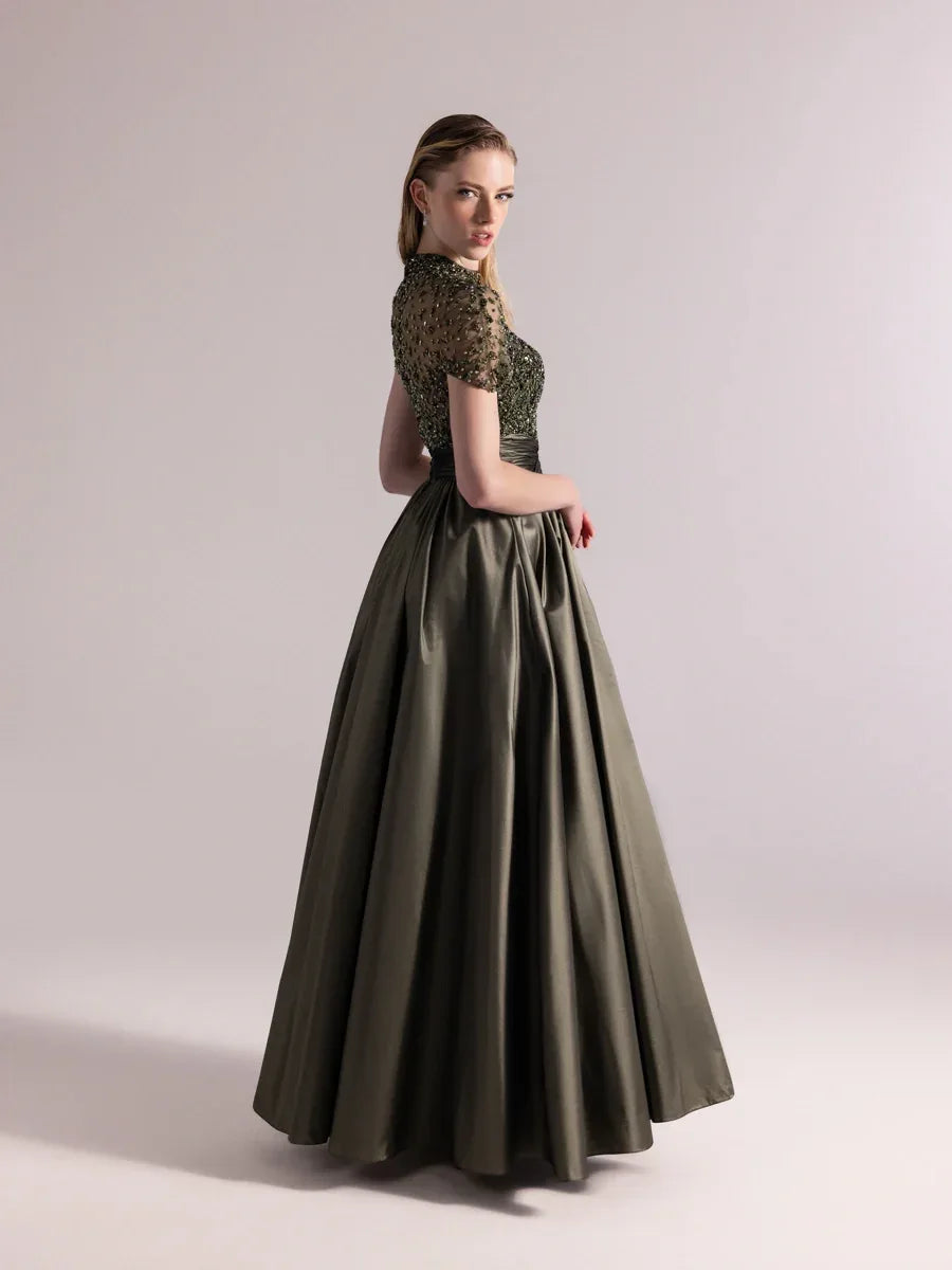 A25084-Üst Kısım Taş Detaylı Kırmalı Kabarık Abiye Ebise - Kenzel