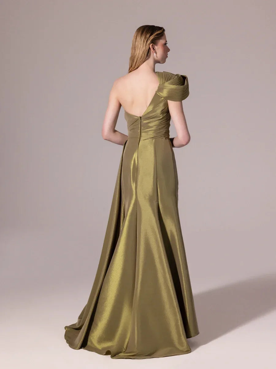 A25085-Asimetrik Kesim Göğsü İşlemeli Yırtmaçlı Balık Abiye Elbise - Kenzel