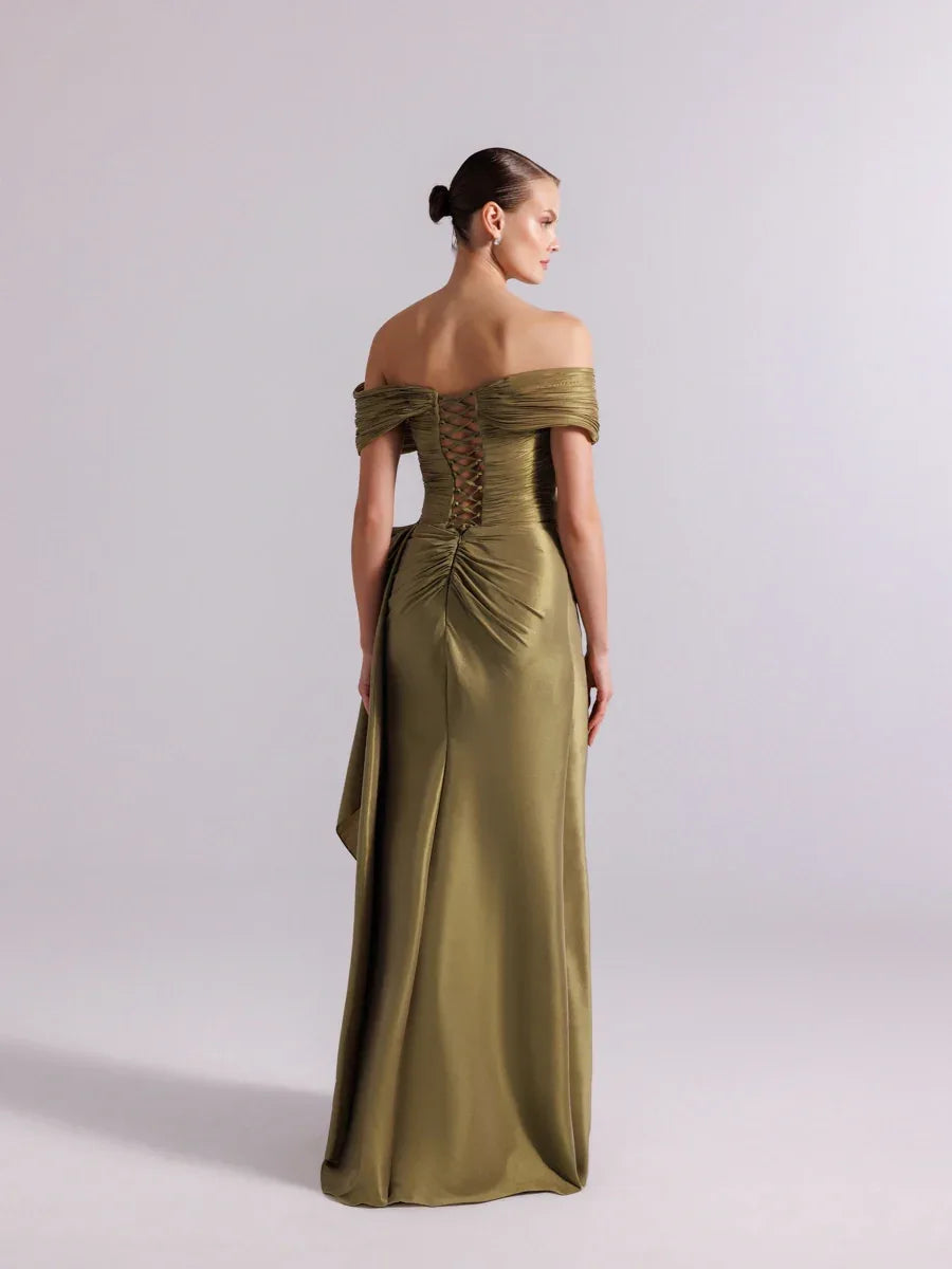 A25086-Şal Kollu Yanı Kuyruklu Ve Yırtmaçlı Balık Abiye - Kenzel