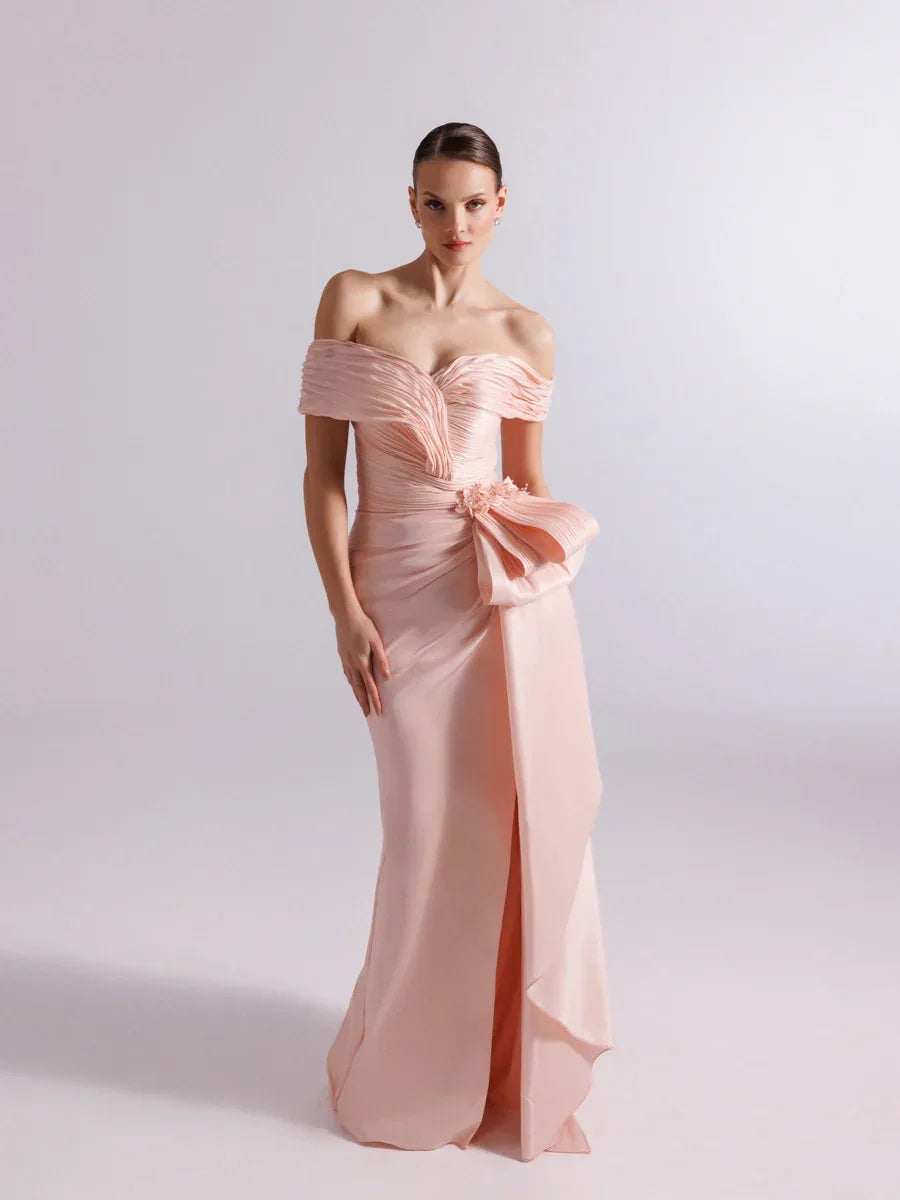 A25086-Şal Kollu Yanı Kuyruklu Ve Yırtmaçlı Balık Abiye - Kenzel