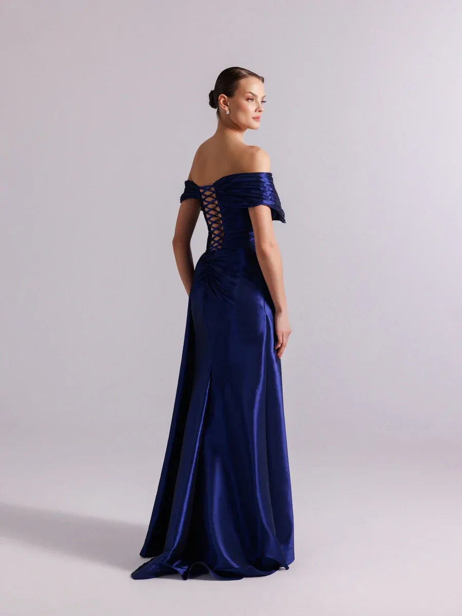 A25086-Şal Kollu Yanı Kuyruklu Ve Yırtmaçlı Balık Abiye - Kenzel