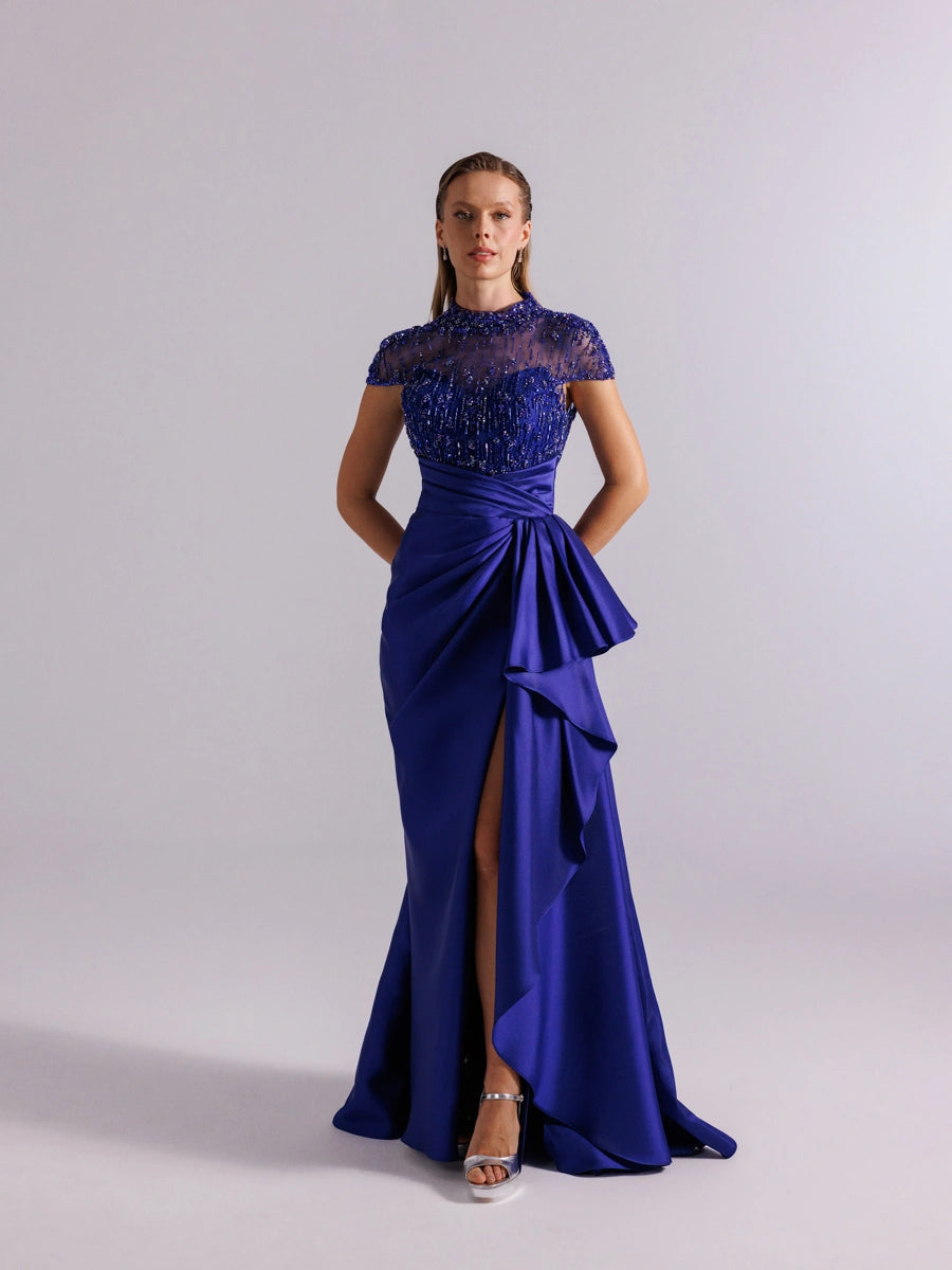 A25094- Üst kısım Taş İşlemeli Yırtmaçlı Uzun Abiye Elbise