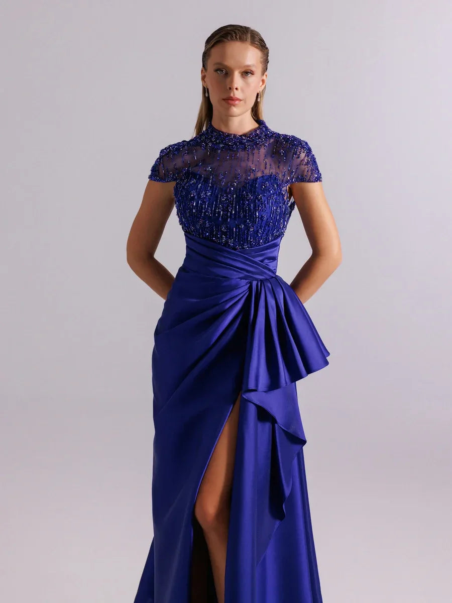 A25094- Üst kısım Taş İşlemeli Yırtmaçlı Uzun Abiye Elbise - Kenzel