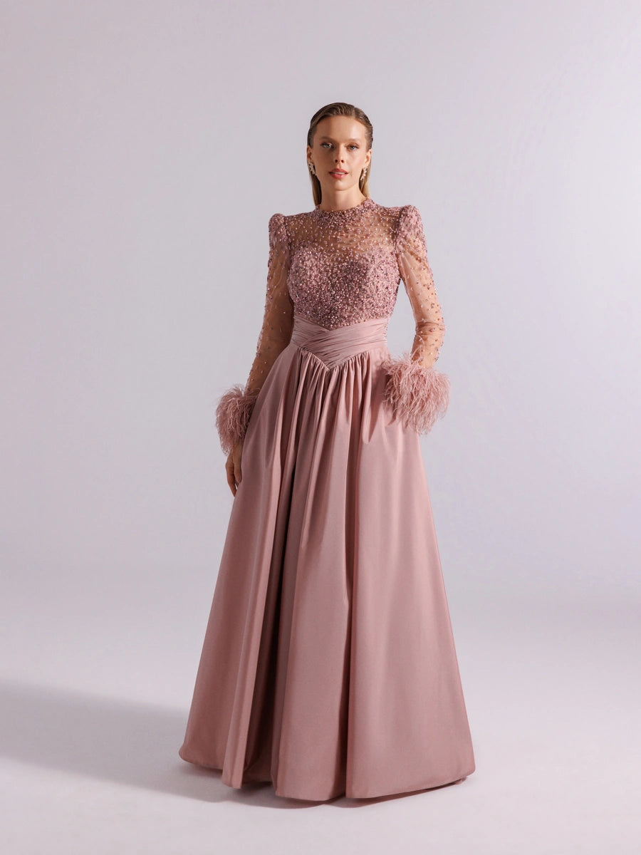 A25100-Hakim Yaka Uzun Kollu Taş İşlemeli Uzun Abiye Elbise