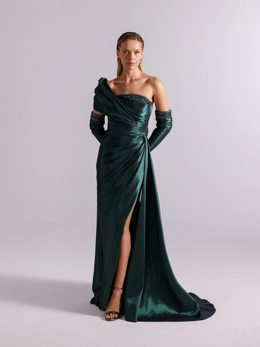 A25102-Straplez Tek Omuz Göğüsü ve kolları İşleme Detaylı Balık Abiye