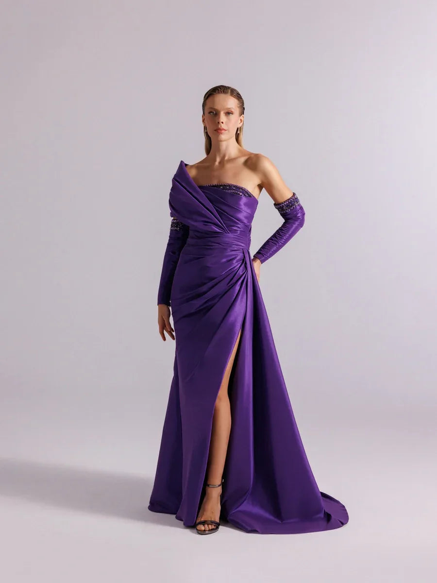 A25102-Straplez Tek Omuz Göğüsü ve kolları İşleme Detaylı Balık Abiye - Kenzel