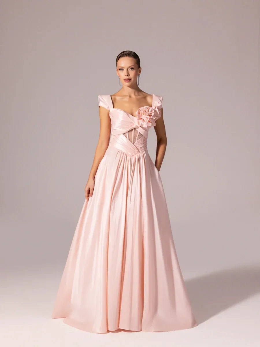 A25110-Vatkalı Kısa Kollu Gül Detaylı Kabarık Abiye Elbise - Kenzel