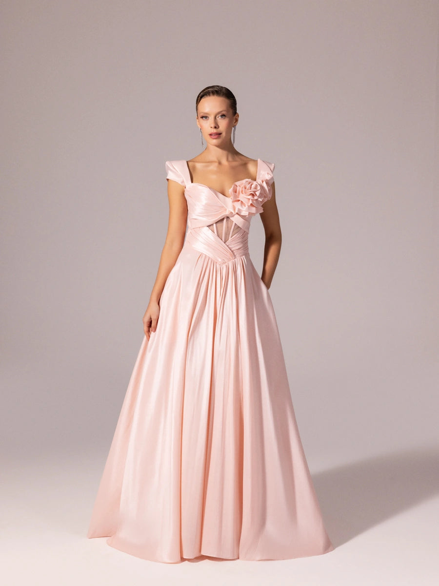 A25110-Vatkalı Kısa Kollu Gül Detaylı Kabarık Abiye Elbise