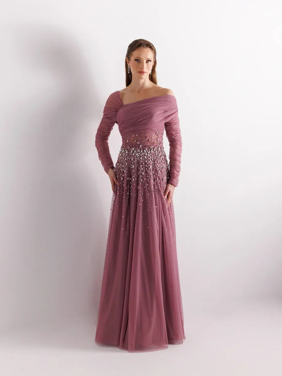 A25127-Straplez Uzun Kollu Full beden İşlemeli Prenses Abiye Elbise - Kenzel