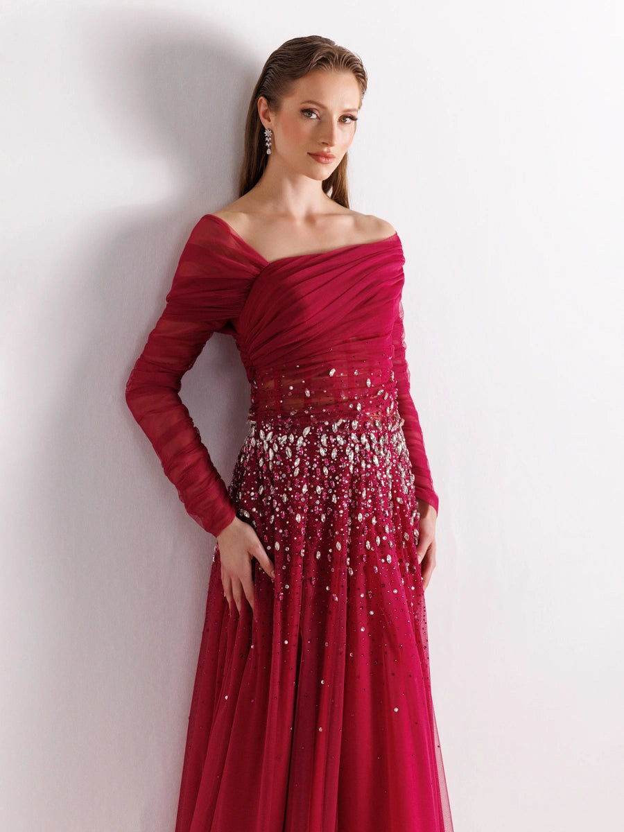 A25127-Straplez Uzun Kollu Full beden İşlemeli Prenses Abiye Elbise