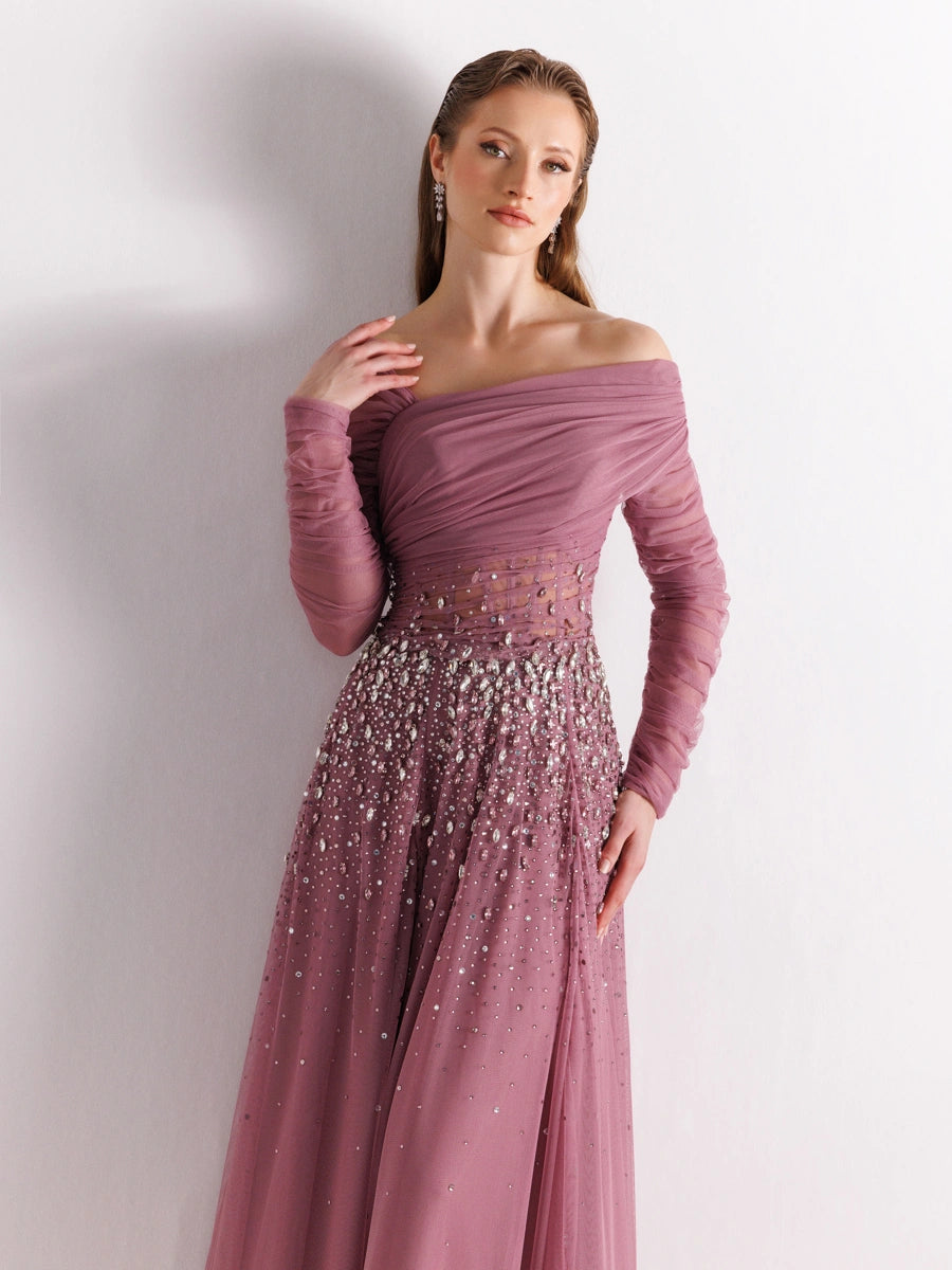 A25127-Straplez Uzun Kollu Full beden İşlemeli Prenses Abiye Elbise