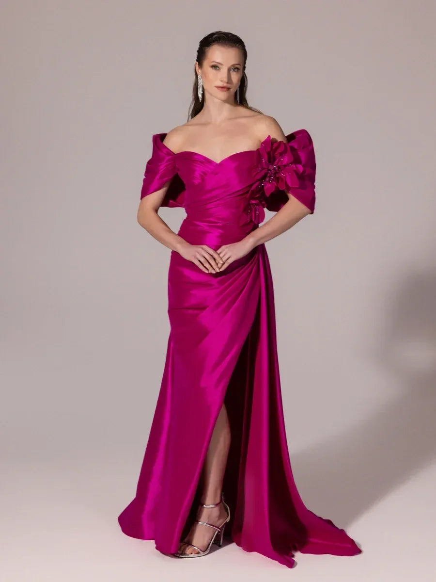 A25177-Straplez Şal Kol Çiçek Detaylı Yırtmaçlı Balık Abiye Elbise - Kenzel