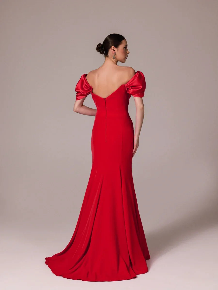 A25185-Kalp Yaka Degajeli Saten Garnili Uzun Abiye Elbise - Kenzel