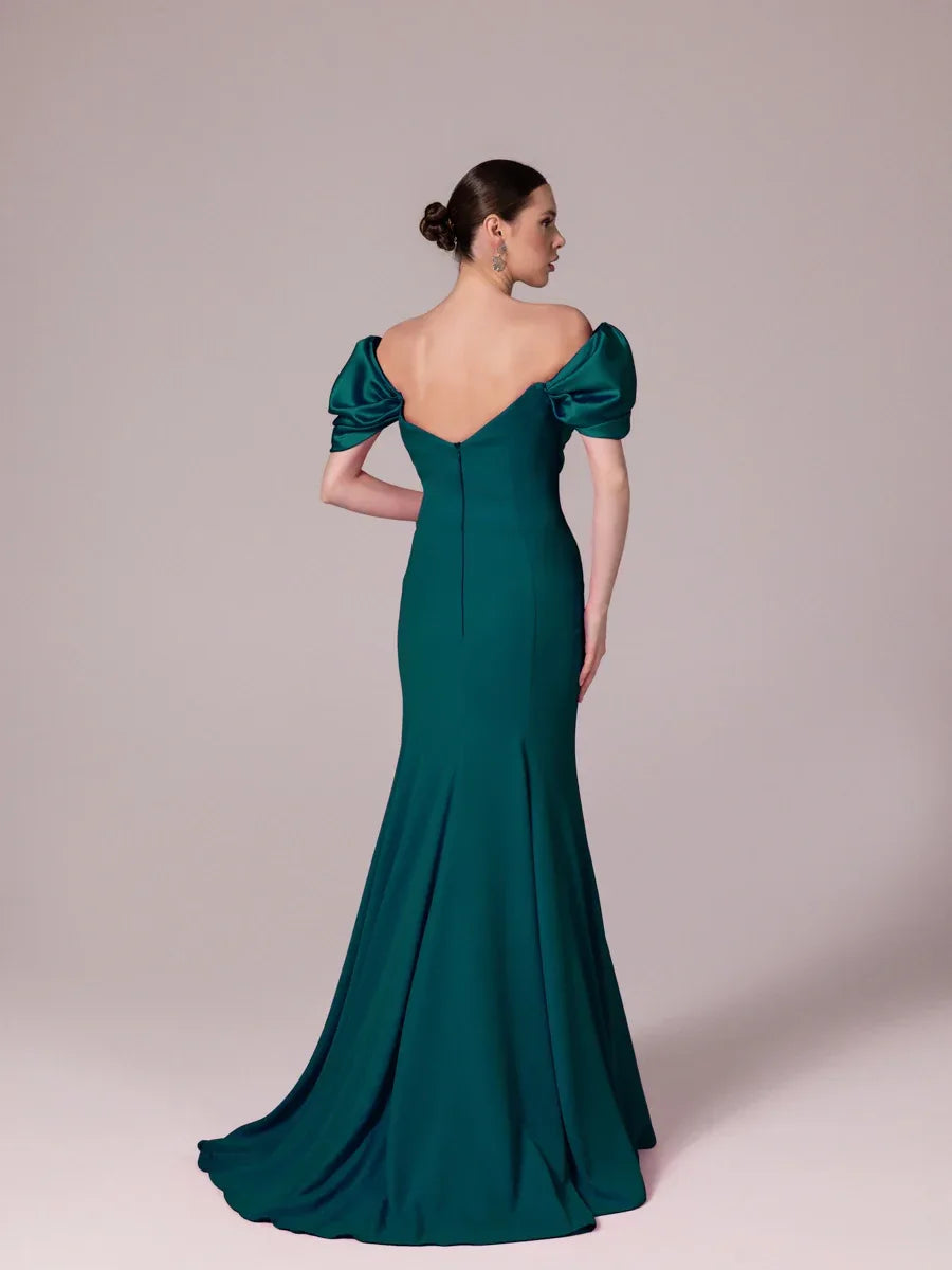 A25185-Kalp Yaka Degajeli Saten Garnili Uzun Abiye Elbise - Kenzel