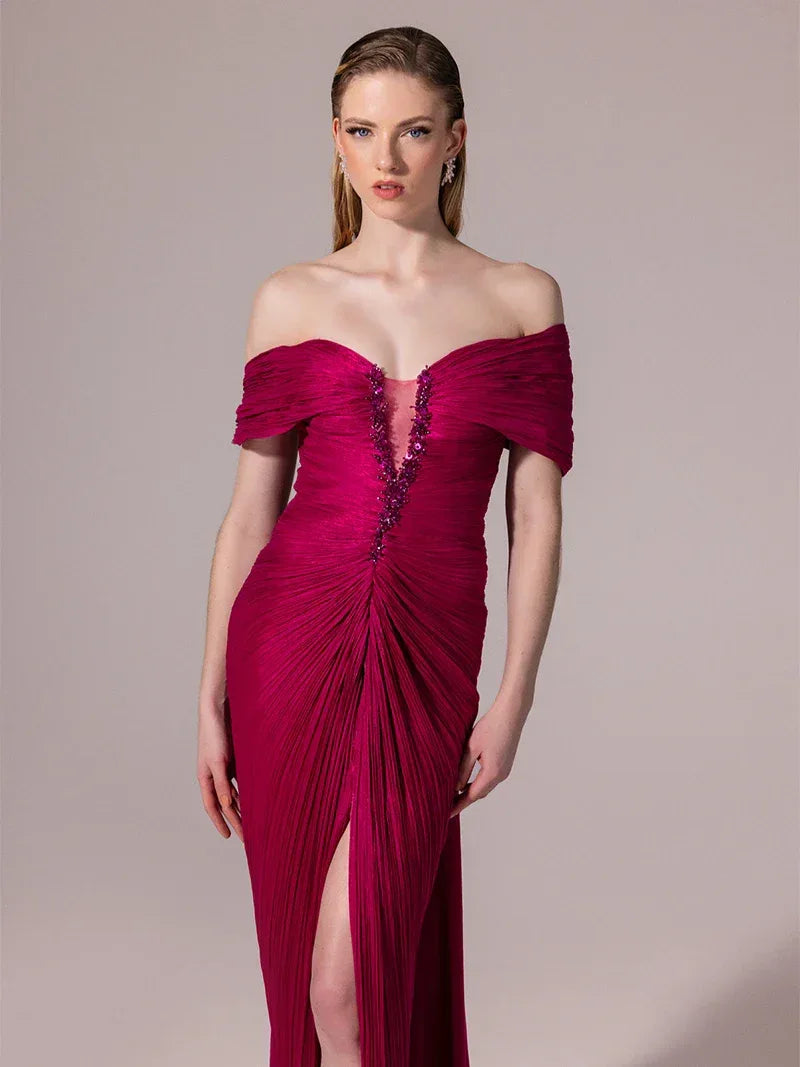 A25189-Önü İşlemeli Omuz Detaylı Pliseli Uzun Elbise - Kenzel