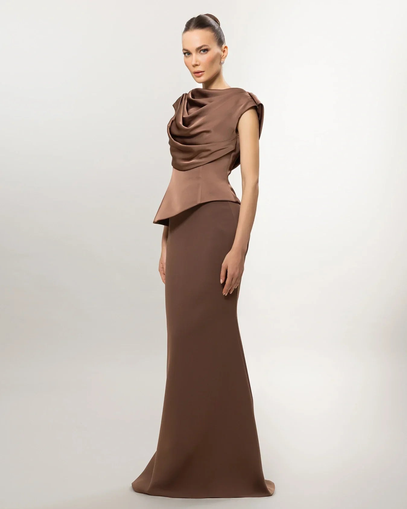 A26028-Drapeli Yaka Peplum Detaylı Balık Abiye Elbise - Kenzel