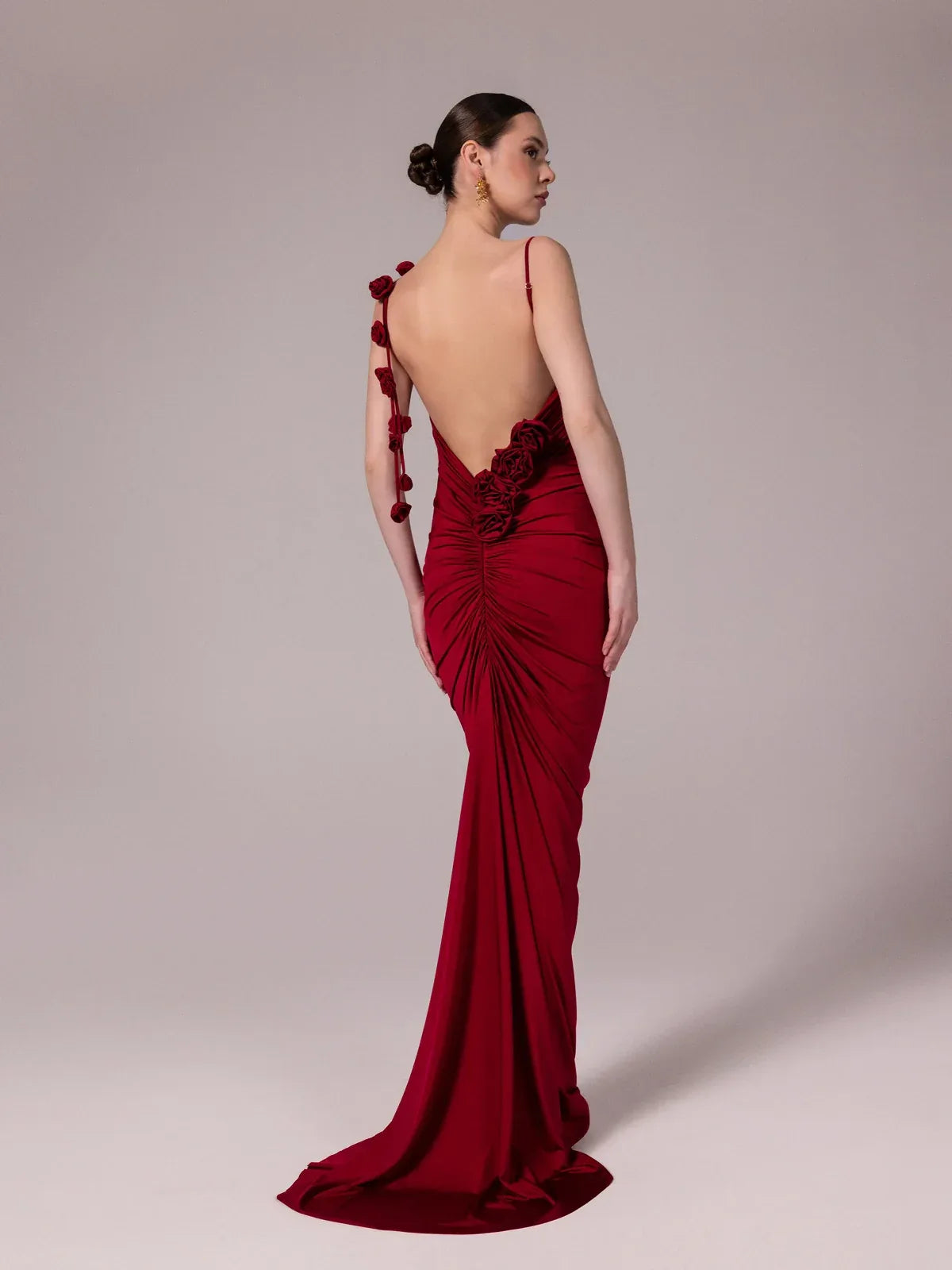 25115-Tek Omuz Çiçek Detaylı Sırt Dekolteli Abiye Elbise - Kenzel