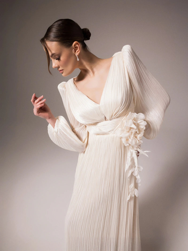 25002-Çiçek Tasarımlya V Yaka Kloş Elbise