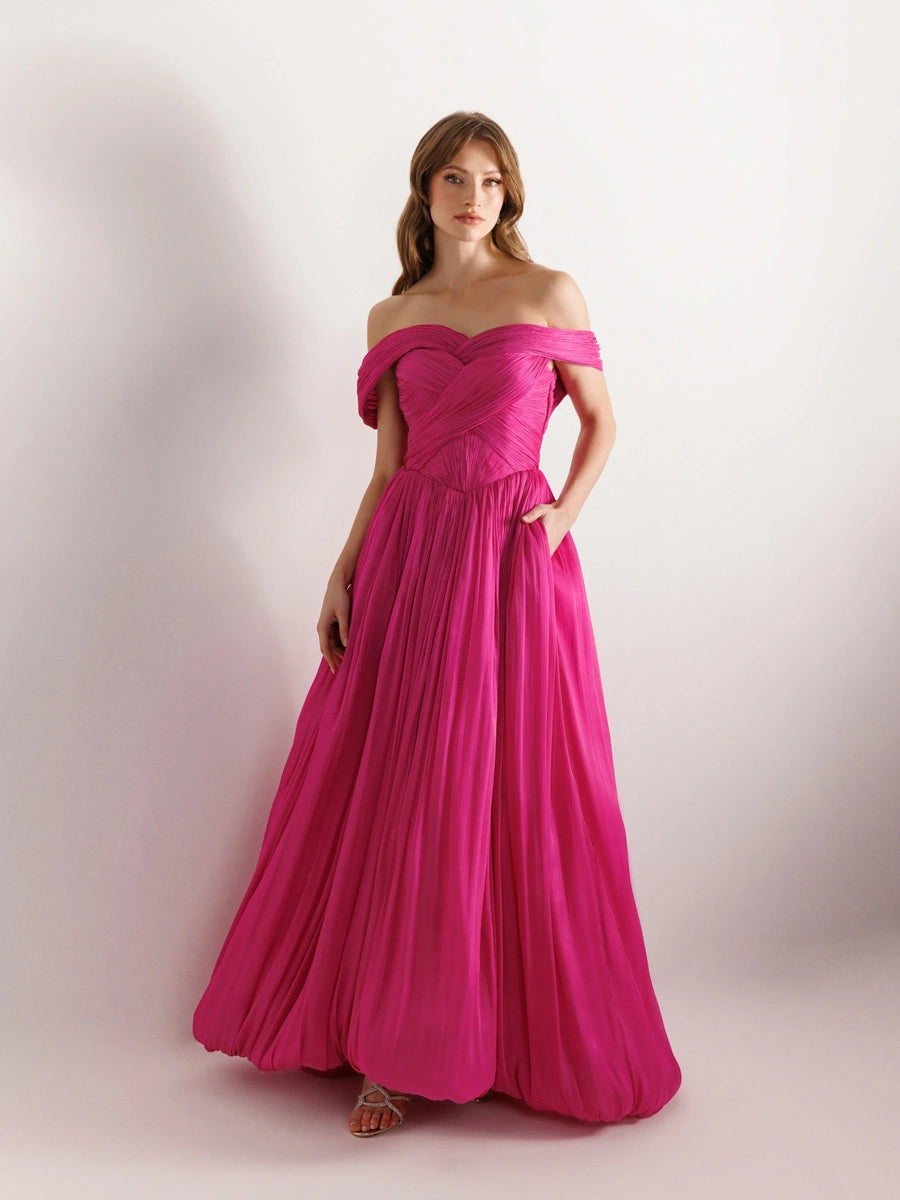 25003-Detaylı Korse Görünümlü Pliseli Kabarık Elbise