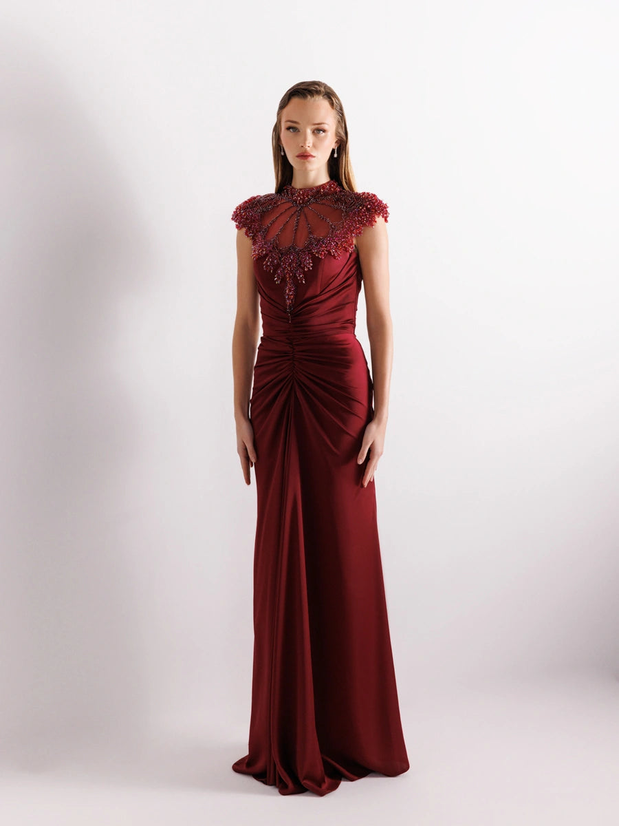 25017-İşleme Detaylı Hakim Yaka Balık Abiye Elbise