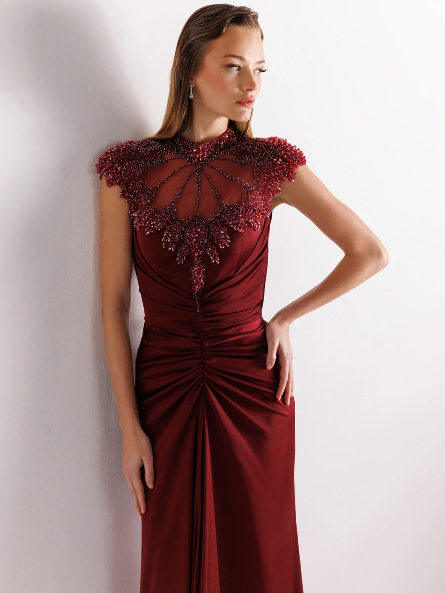 25017-İşleme Detaylı Hakim Yaka Balık Abiye Elbise