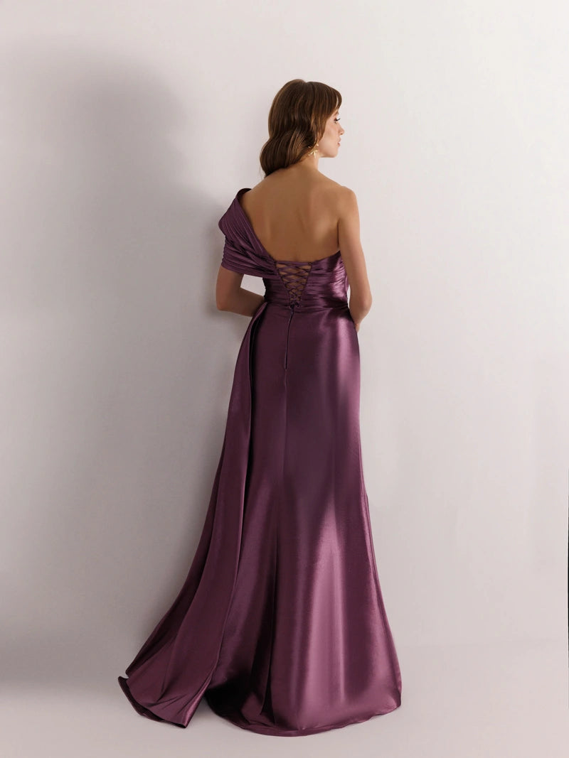 A25021-Straplez Yırtmaçlı Balık Abiye Elbise